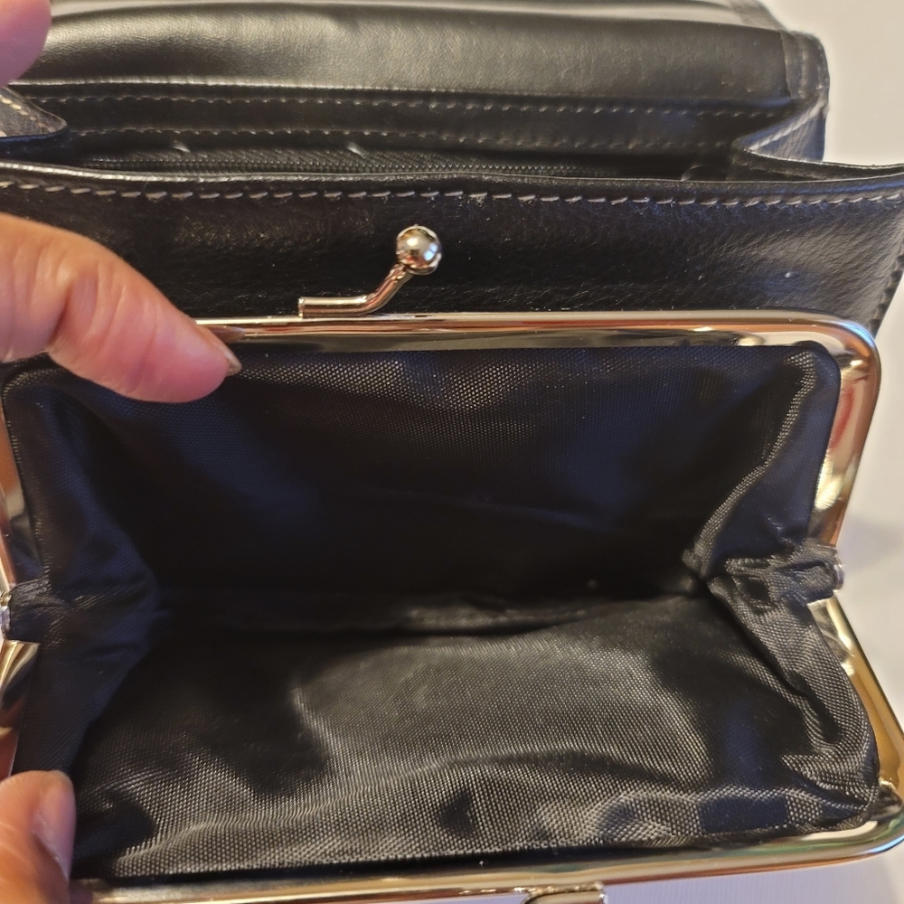 Buxton Wallet - Picture 8 of 11